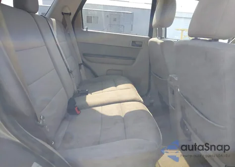 2012 Ford Escape Xlt из США, поврежденный, VIN 1FMCU9DG0CKA33985